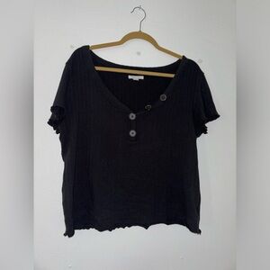 American Eagle Cropped half button down shirt